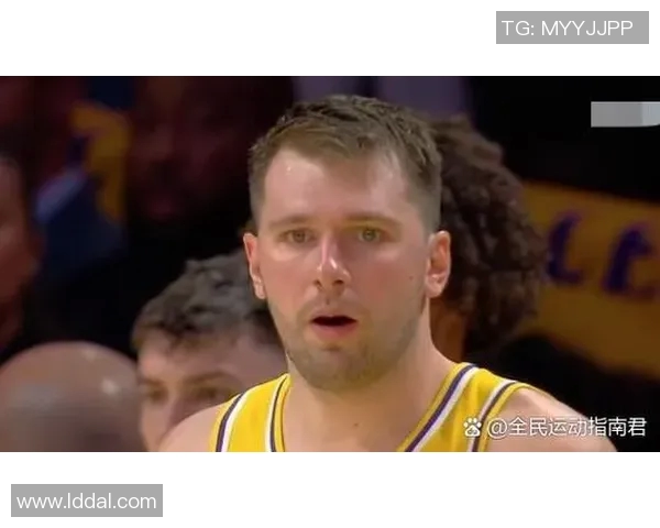 湖人轻取勇士结束3连败！詹姆斯22+7+9 东契奇26+6+8